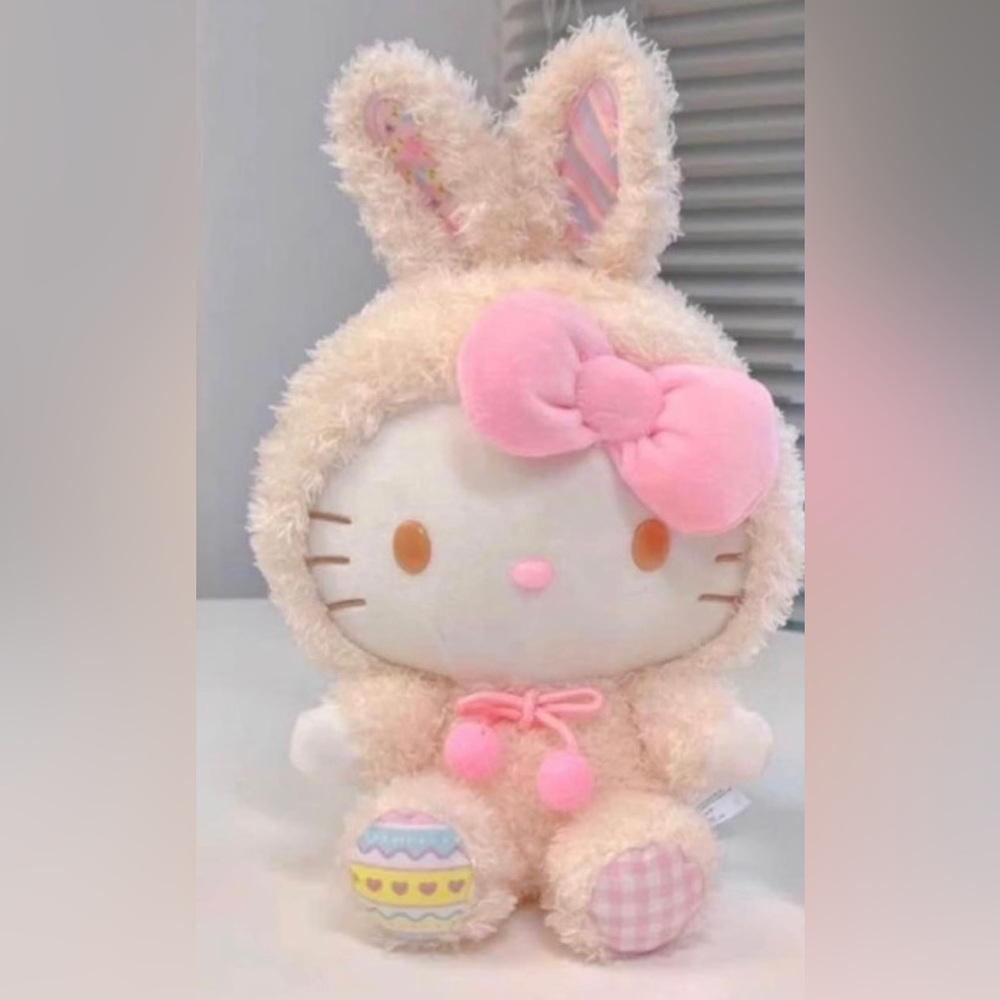 Hello kitty plush toy